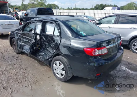 2011 Toyota Corolla Le z USA, uszkodzony, nr VIN JTDBU4EE2B9144396